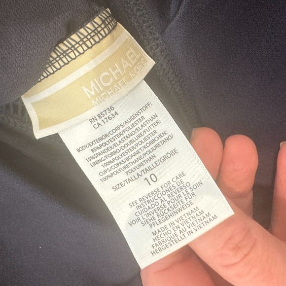 NWT* Michael Kors Cut-Out V-Neck One Piece Swim in Navy - Women's 10 - Picture 9 of 9